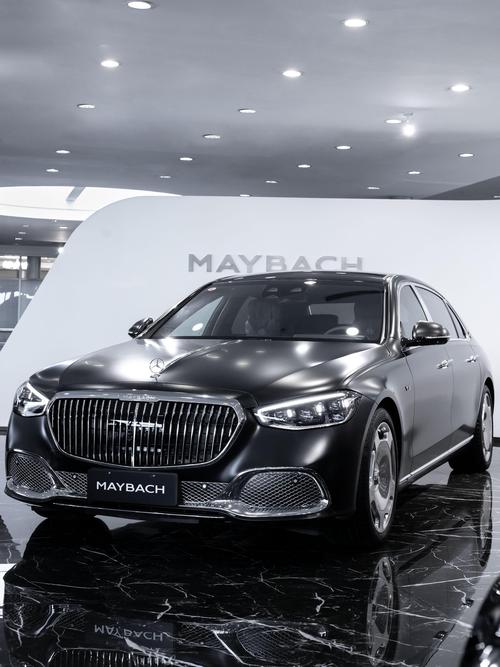 成都青羊区阳浪超企业管理咨询岚图汽车的售后服务让用户无忧出行，迈巴赫未来的豪华车趋势